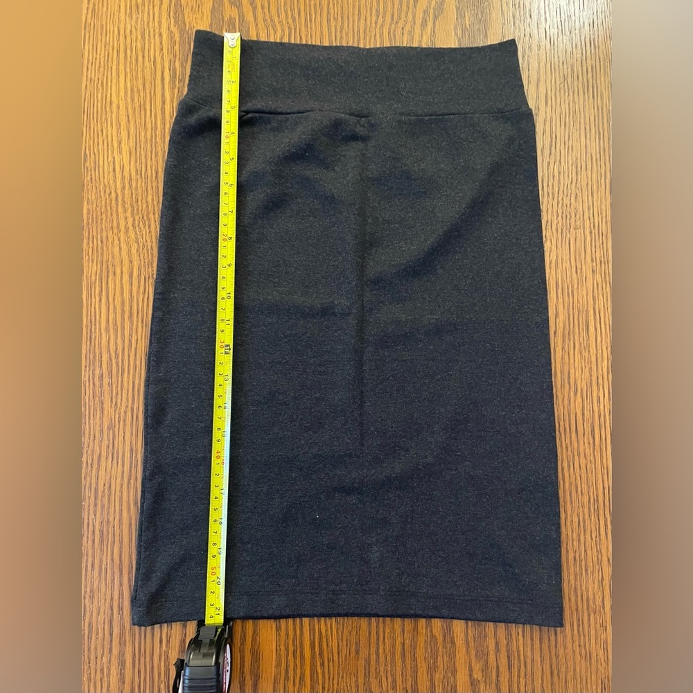 Elegant Stretchy Black Pencil Skirt for Women